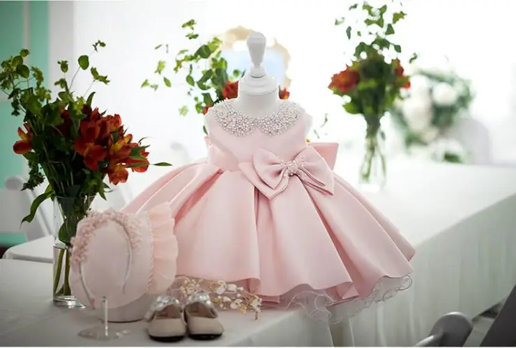 Красивое платье для маленьких девочек на день рождения 1 год, розовый, платье принцессы из тюля и бантом с Бусиной, юбка костюм для крещения новорожденных Свадебная вечеринка; платья на крестины Vestidos