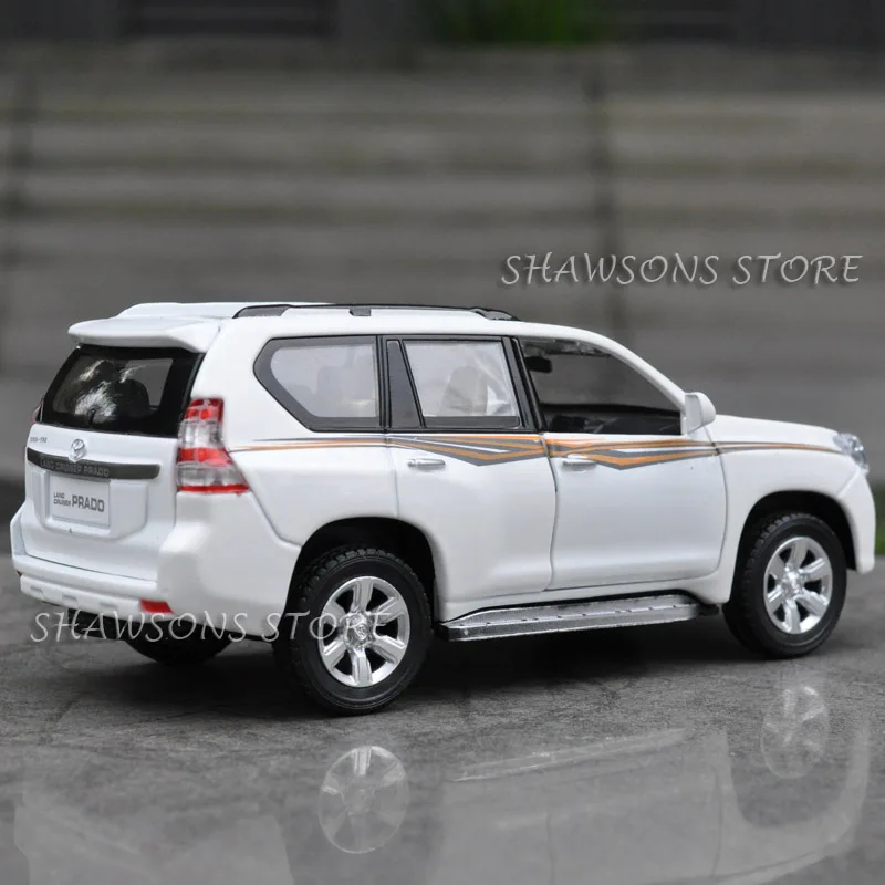 1:32 Scale Diecast Metal Car Model Toyota Land Cruiser Prado Suv Replica Pull Back Toy With Sound &Amp; Light