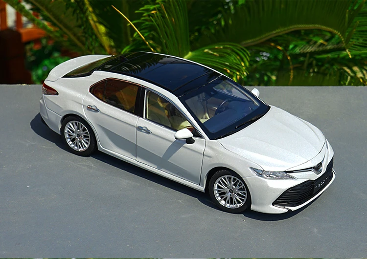 1:18,, TOYOTA CAMRY, новая спортивная версия, модель из сплава, имитация металла, литье под давлением, модель автомобиля, Изысканные Подарки