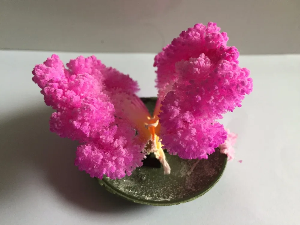 

6x7cm Pink DIY Paper Magic Growing Butterfly Tree Artificial Magical Grow Christmas Trees Arbre Magique Kids Science Toys 100PCS