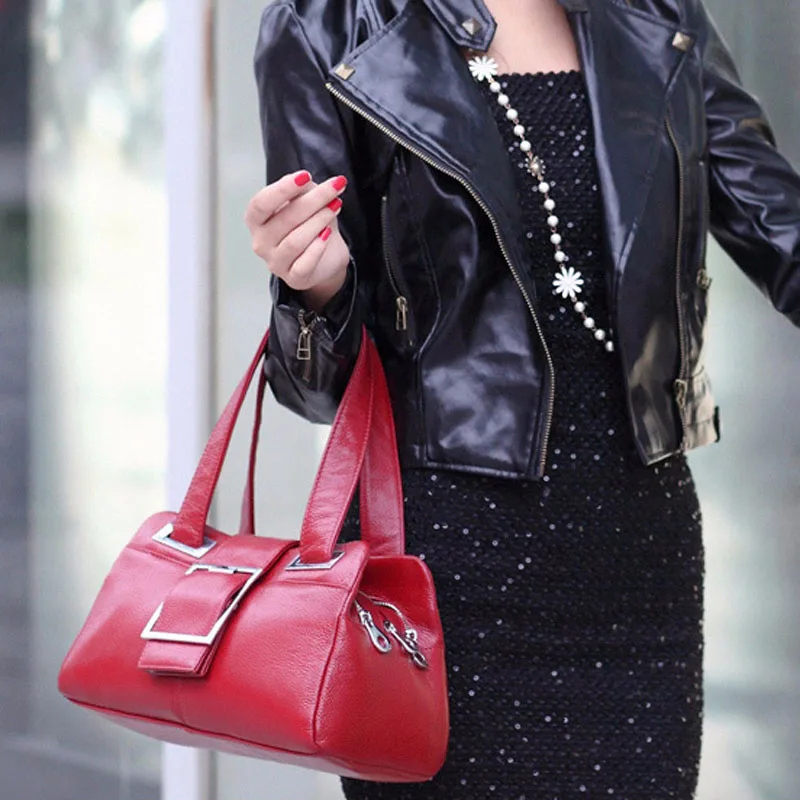 BL661Red016