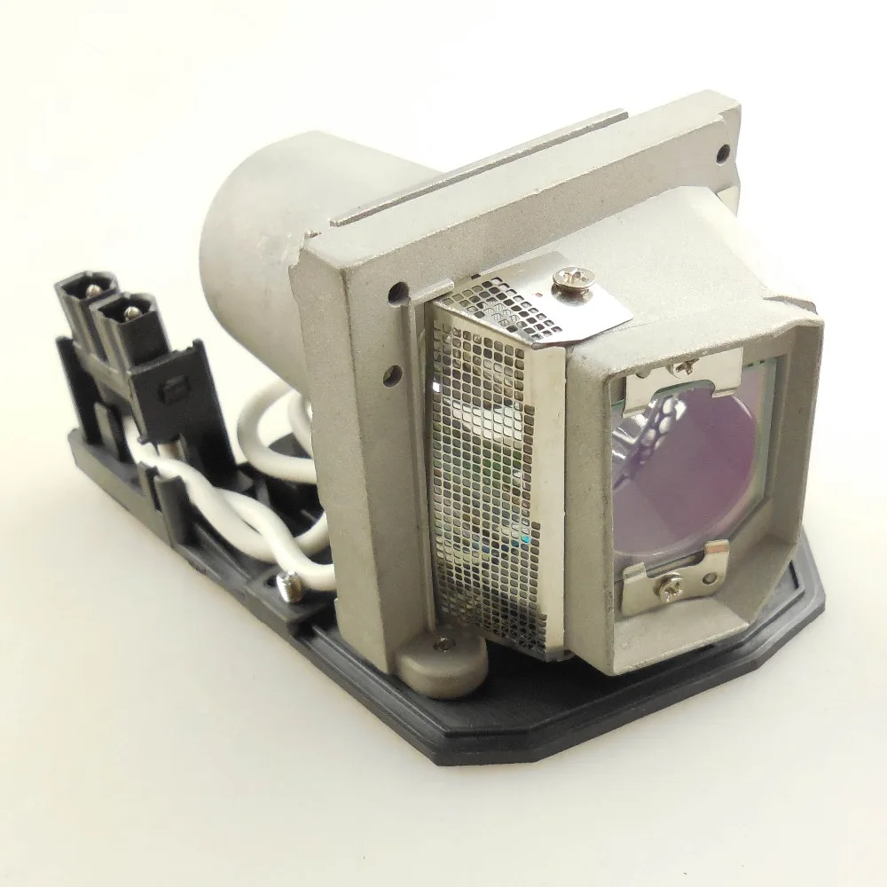 

Replacement Projector Lamp TLPLW10 For TOSHIBA TDP-T100 / TDP-T99 / TDP-TW100 / TLP-T100 / TDP-T100U / TDP-TW100U