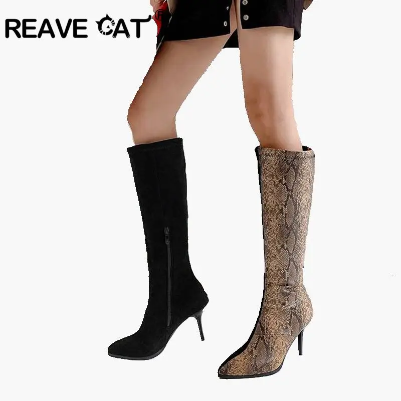 REAVE CAT/Дизайнерские женские сапоги до колена из змеиной кожи тонкие на высоком