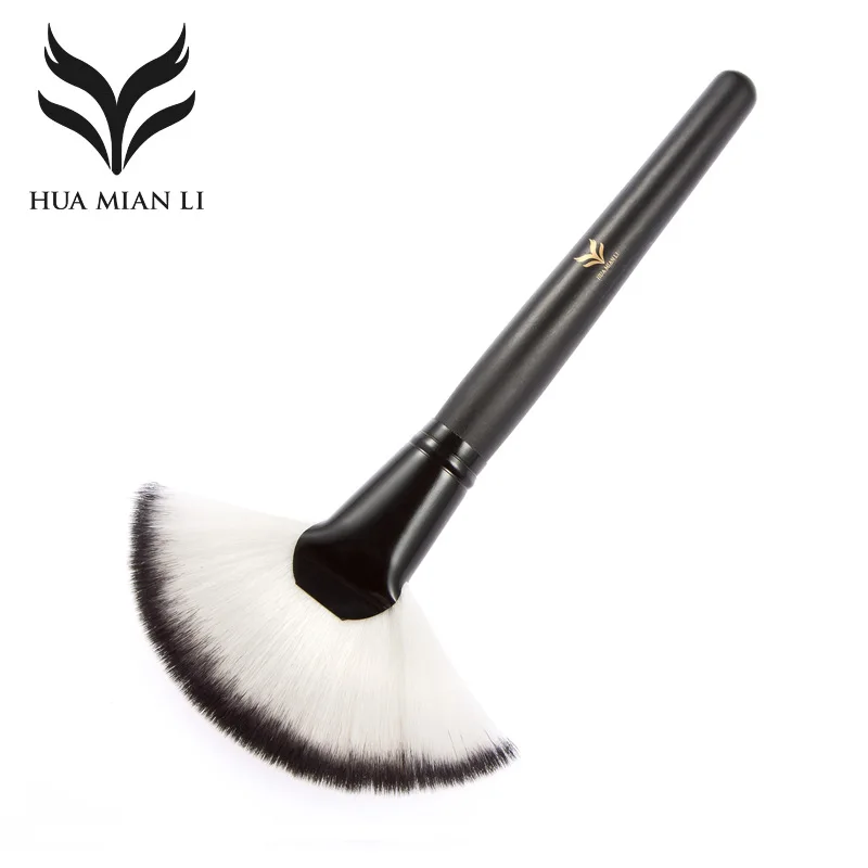 

Haumianli Makeup Brush Long Rod Black Tube Large Fan Senior Double Color Nylon Hair Blush Powder Single Makeup Brush