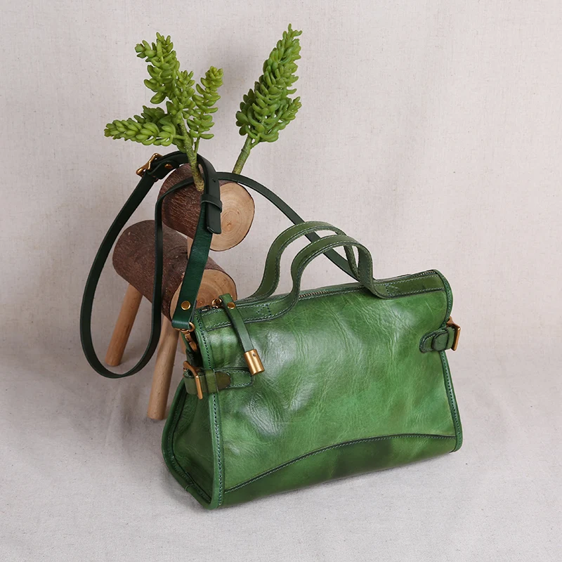AETOO Original handmade handbags small bags retro vegetable tanned leather shoulder diagonal first layer leather personality art