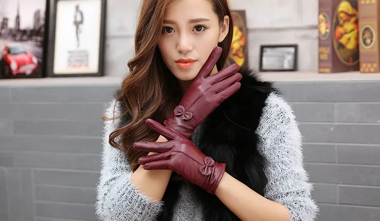 2441921684_282565746