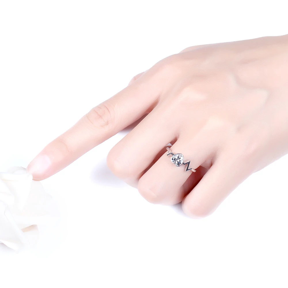 moissanite-engagement-ring (7)