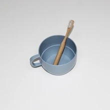 Экологически чистые аксессуары для ванной комнаты Набор включает в себя детская зубная щетка держатель пшеничной соломы легко Питьевая чашка и бамбуковая зубная щетка