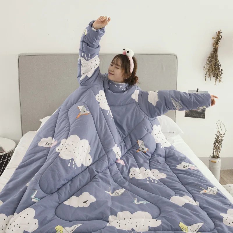 Winter Lazy Quilt with Sleeves Family Blanket Cape Cloak Nap Blanket