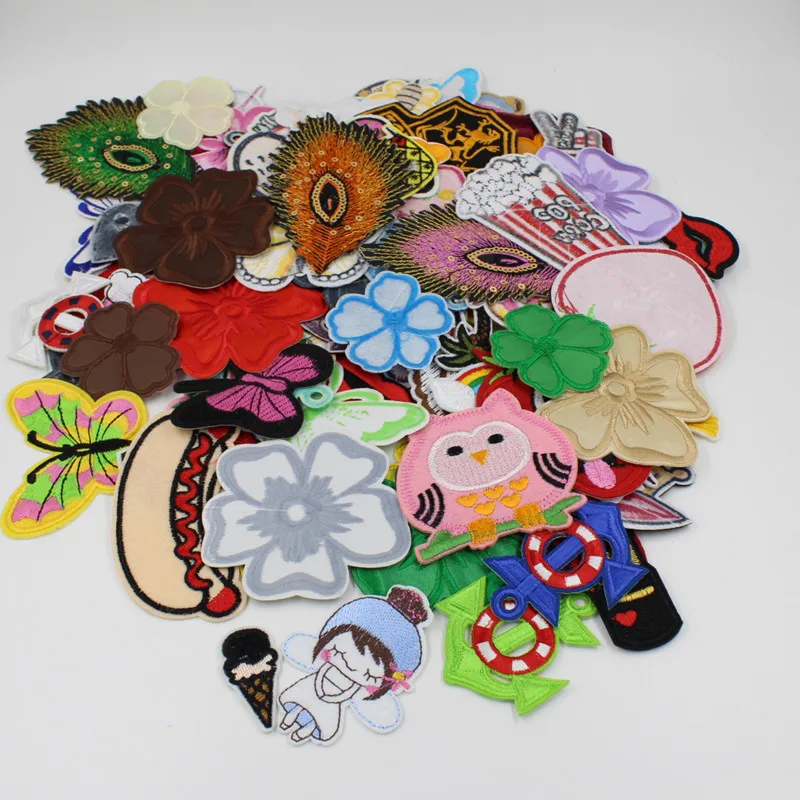 10/20pcs/lot Random Mixed Patch Set Iron Sew On Patches Cartoon Cute Embroidered Applique Patches For Clothes Patch Stickers