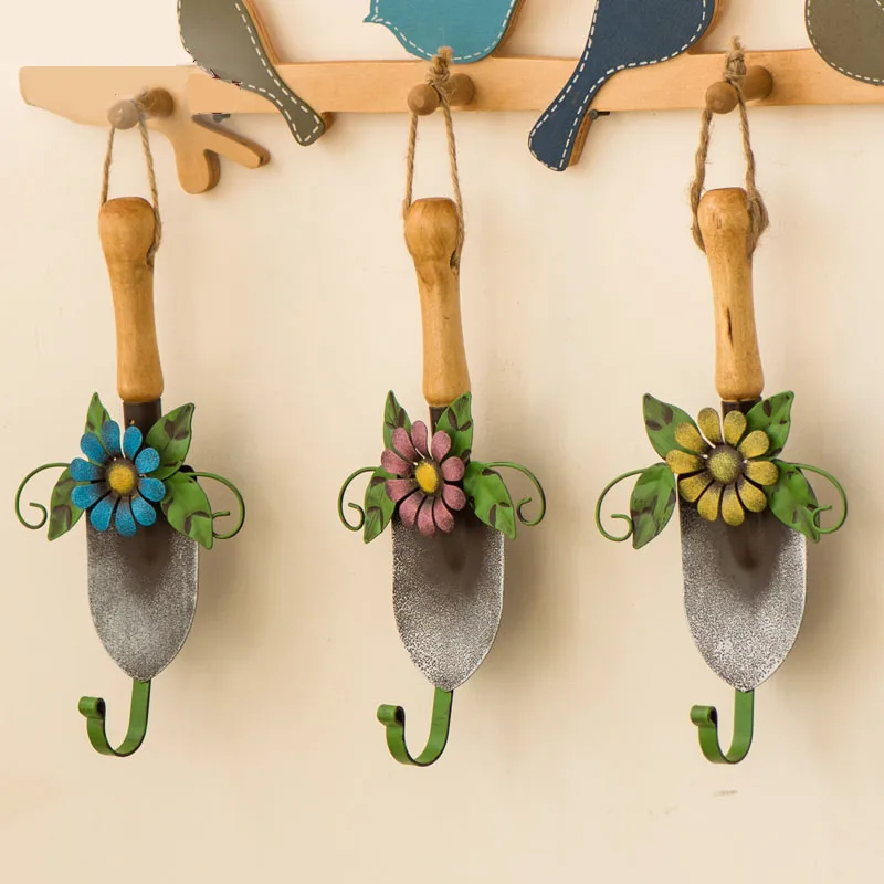 Creative home decor hook,European style hand painted shovel shape ...