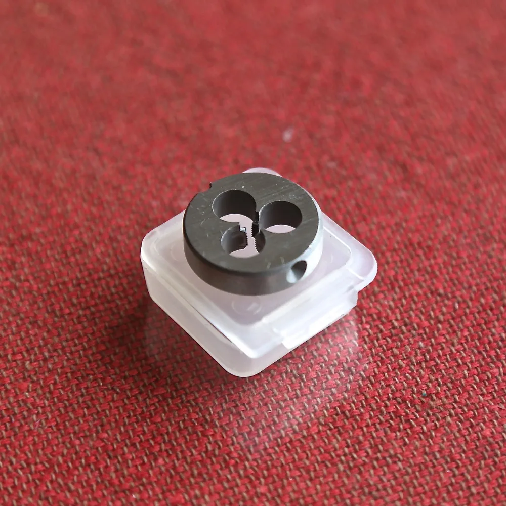 HSS 2.5mm x 0.45 Metric Die Right Hand Thread M2.5 x 0.45mm Pitch