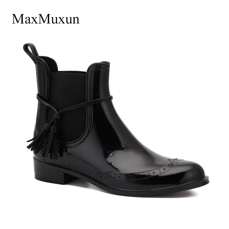 low heel waterproof boots