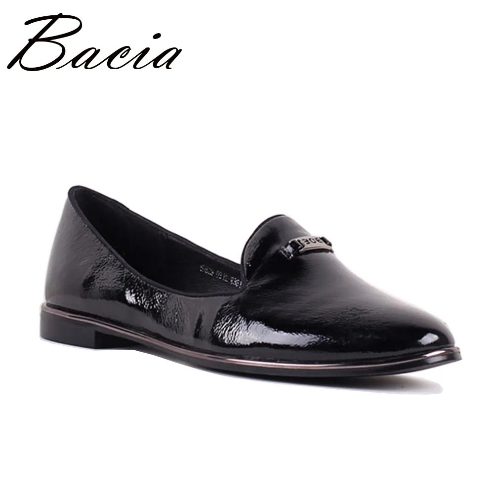 comfortable casual flats