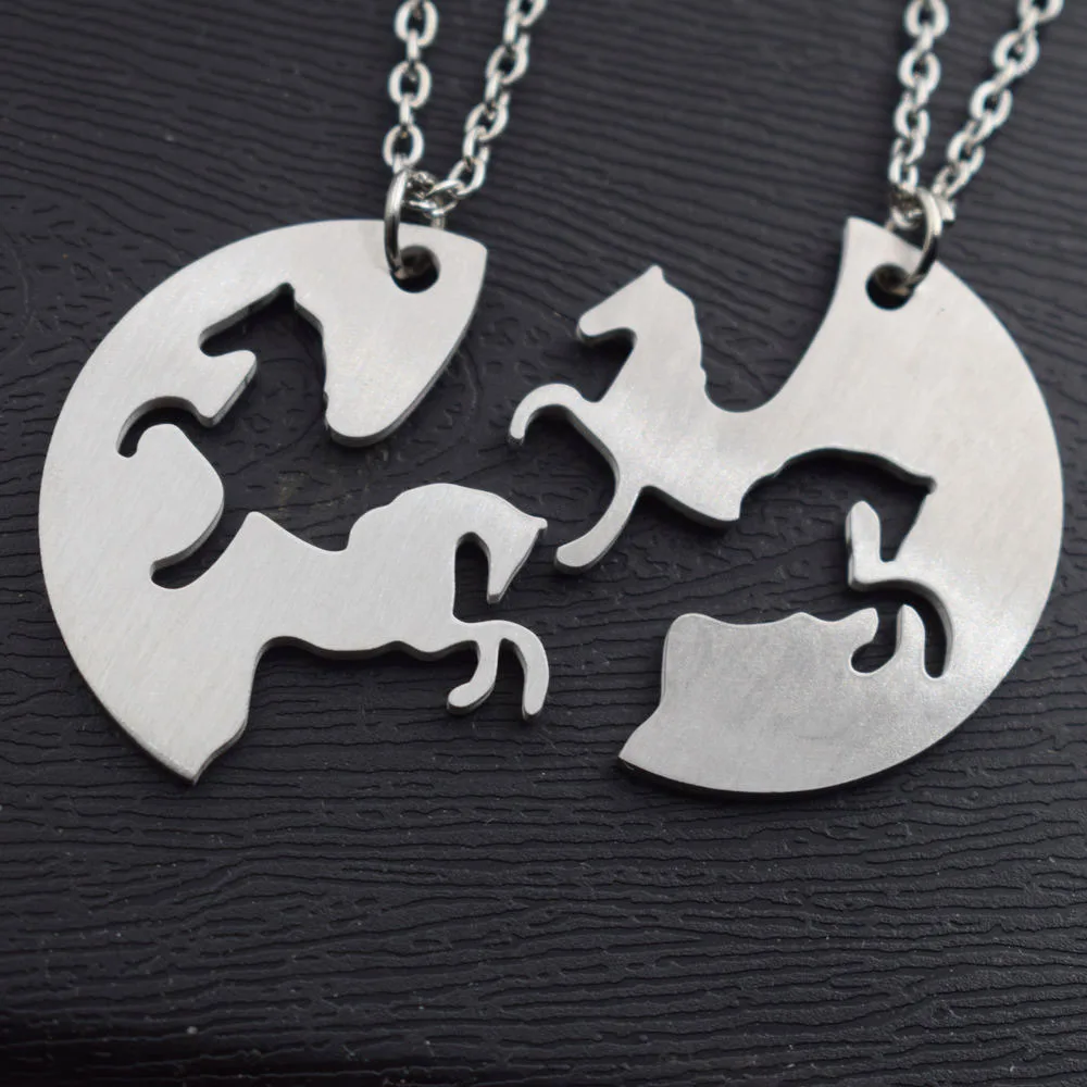 

1pair dropshipping fantasy stainless steel material Horse Pendant Couple Necklace,Pendants for Best Friends jewelry SanLan