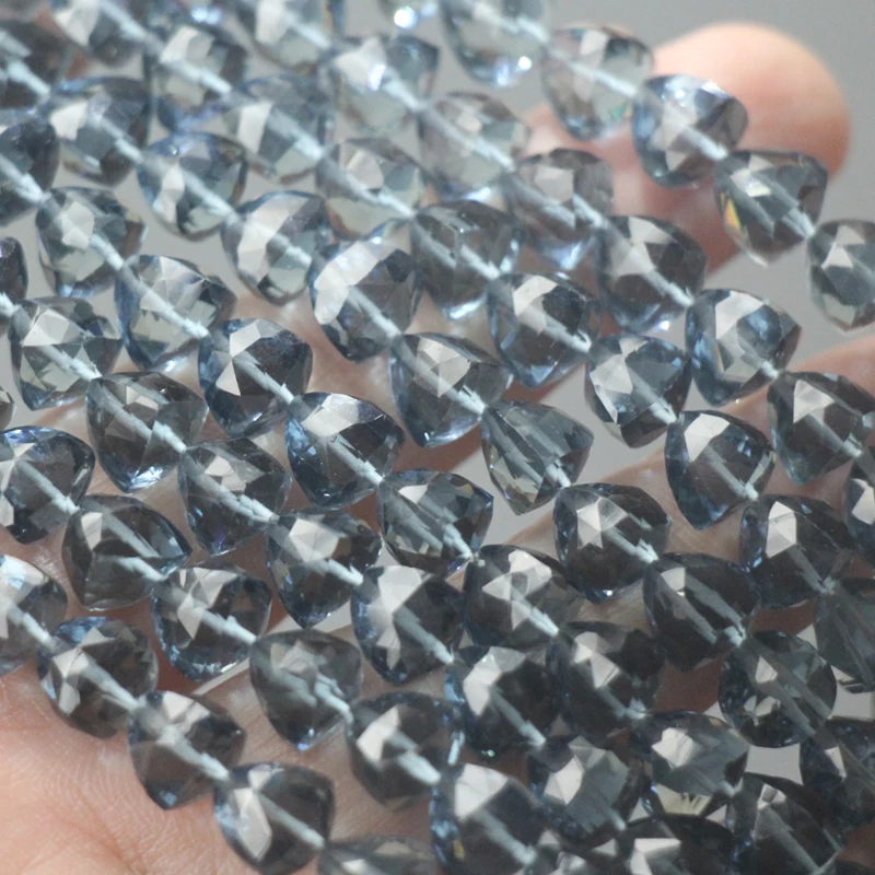 

7.5 inch quality London Blue Quartz triangular straight hole 8.0-8.5mm