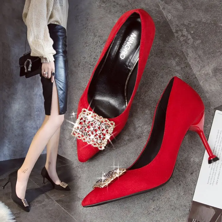 

2019 autumn new pointed rhinestone high heels Korean fashion stiletto shallow mouth women's single shoes