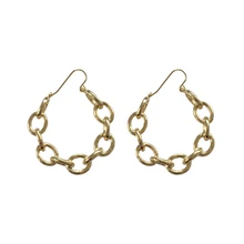 Простые темпераментные полые овальные металлические серьги для женщин