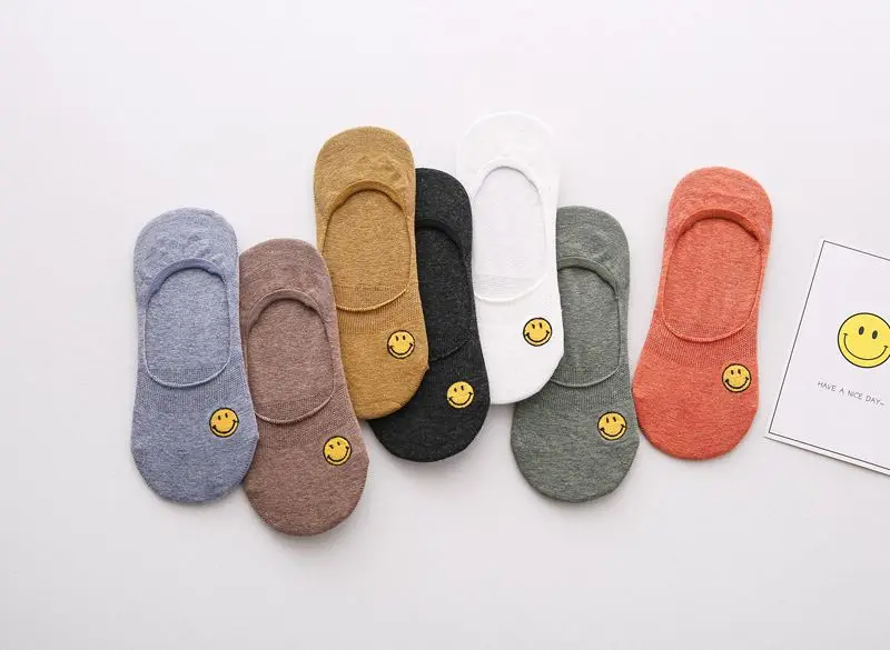 Новые однотонные нескользящие носки 10 цветов летние женские тапочки носки-башмачки для девочек из невидимого хлопка с вышивкой Smlie