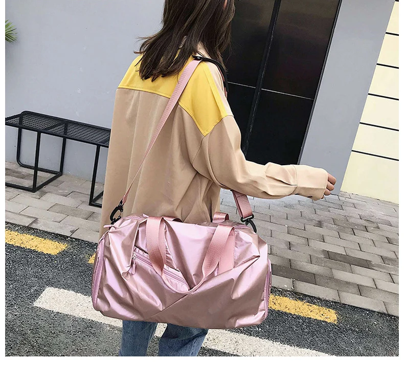 Розовая дорожная сумка женская непромокаемая ручная багажная большая блестящая нейлоновая дорожная сумка для женщин через плечо обувь