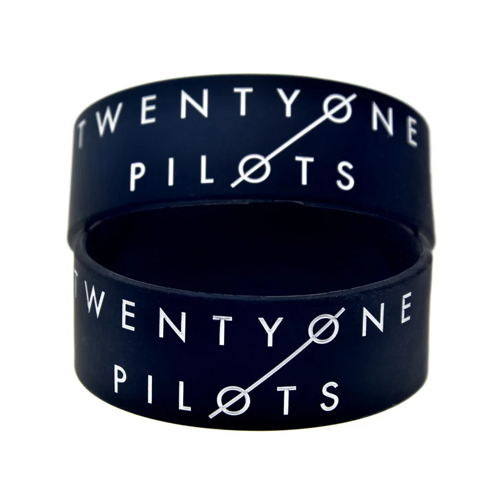

OneBandaHouse 1PC Twenty One Pilots Silicone Bracelet Star Wristband for Music Fans Gift