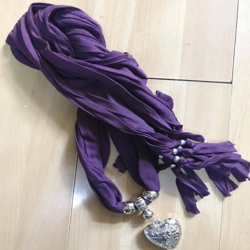 Рисунок 4 - Шарм простой сплошной цвет кулон шарф-ожерелье