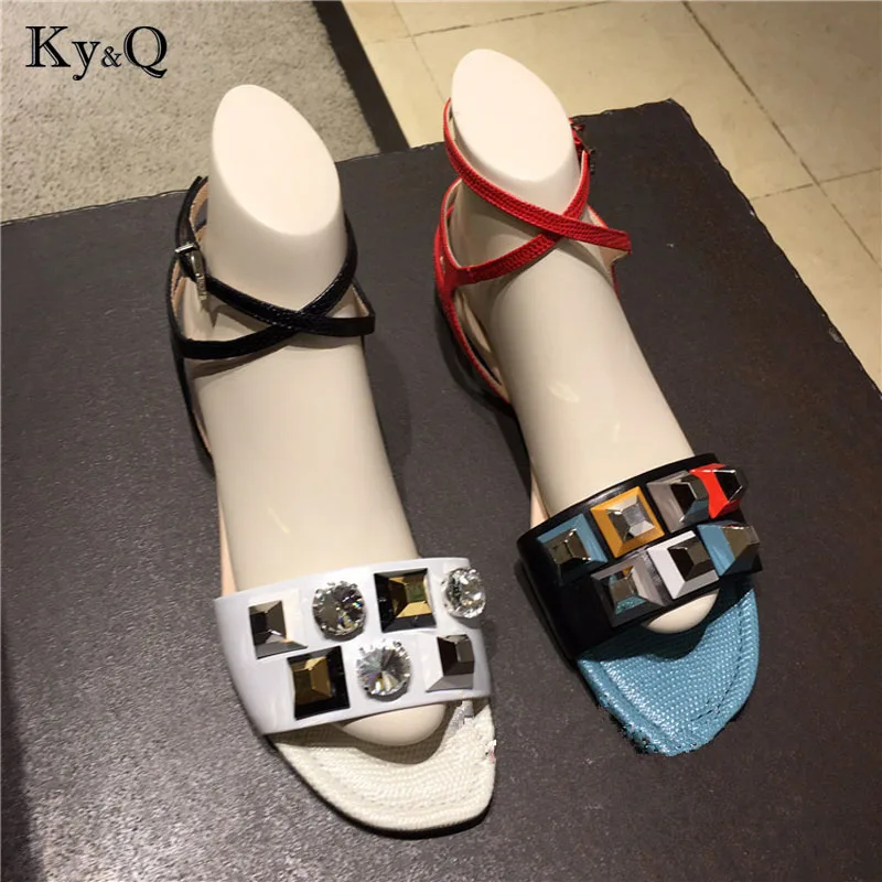 

Summer Fashion Women Crystal Casual Flat Sandal 2018 Brand Designer Buckle Strap Shoes Female Party Beach Outdoor Sweet Shoes