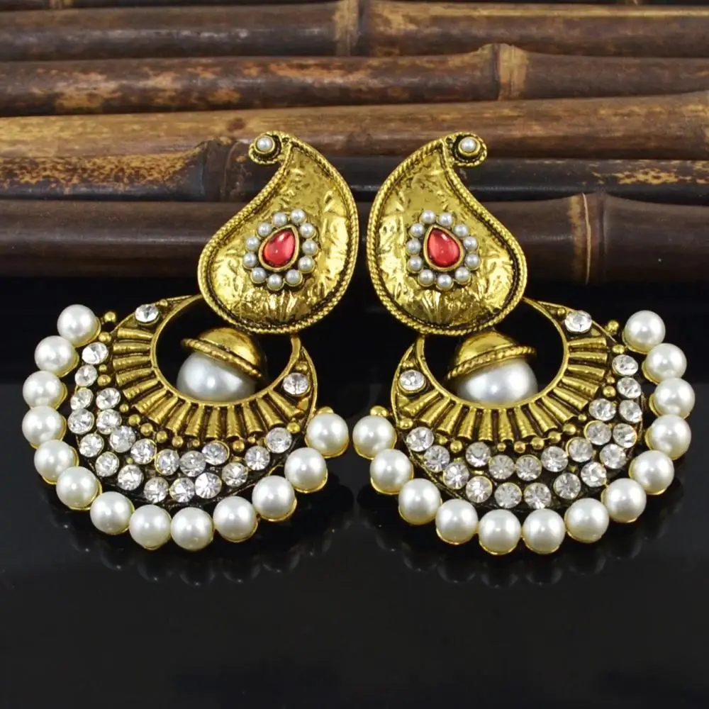 

2019 new Fashion Bohemian European and American trend alloy pendant semi-circular Pearl Drop earrings ladies fashion jewelry