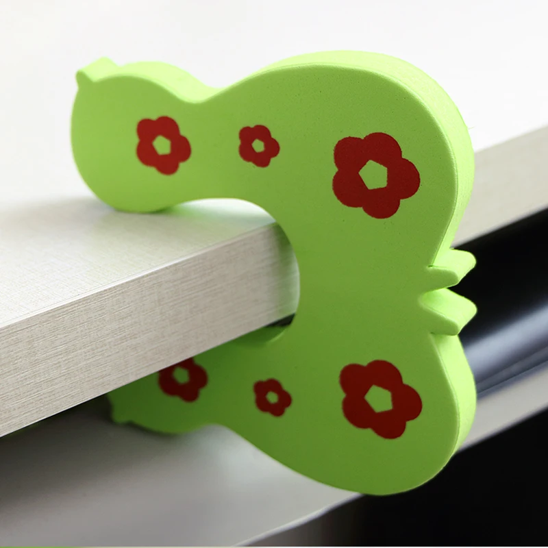 3Pcs/Lot Child Safety Protection Baby Safety Cute Animal Security Card Door Stopper Baby Newborn Care Child Lock Protection