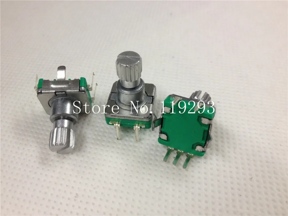 

[BELLA]Domestic car stereo potentiometer type 11 with the switch encoder with stepper 30 points - shaft length 12.5MM--10PCS/LOT