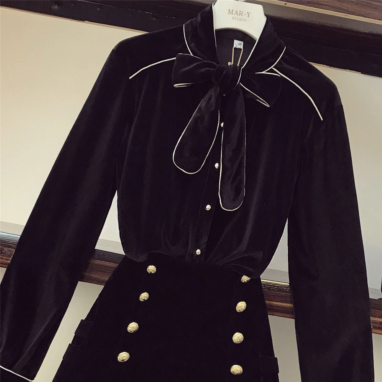 Costumes Black Définit Shorts Mode De Blouse Short Taille Breasted Manches Printemps Longues Et Étudiants À Nouveau Velours Femmes Double Haute Bow Hauts wqAT51
