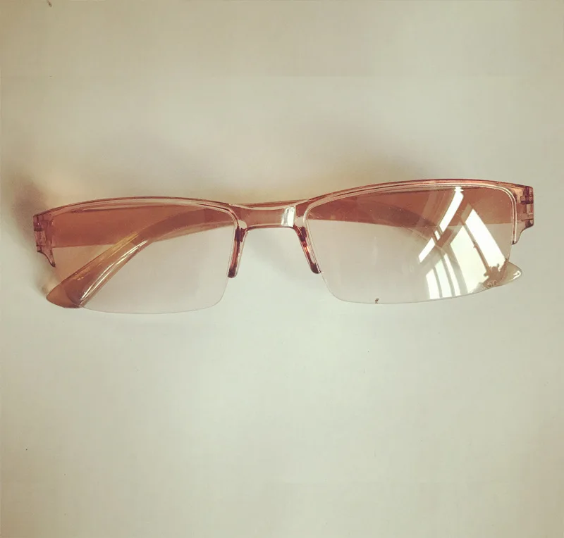 Модный Ультра-светильник, пластиковые очки для чтения без оправы для мужчин и женщин, цельные очки для дальнозоркости, уличные солнцезащитные очки для пожилых - Цвет оправы: Light Brown