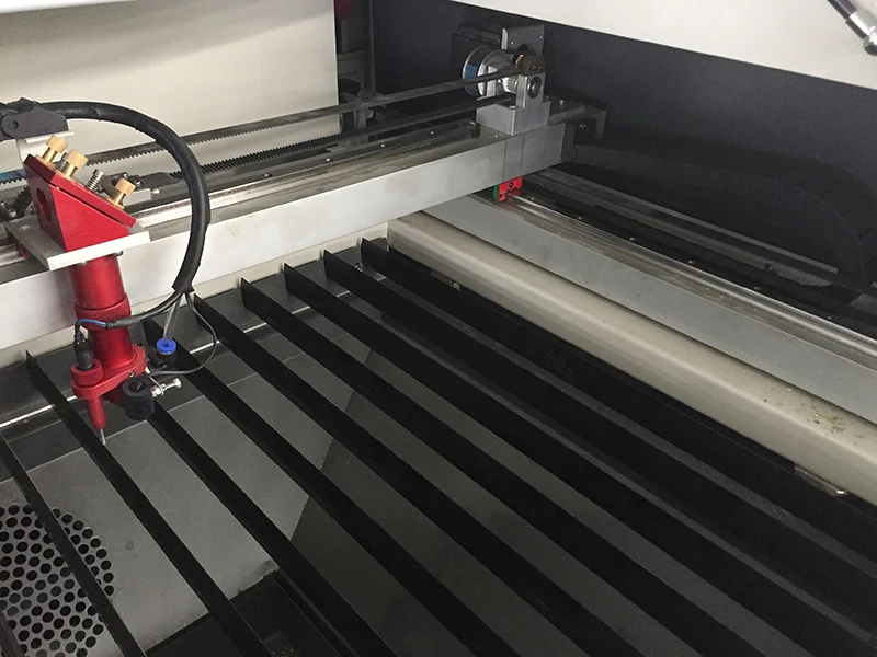 Stepper servo motor