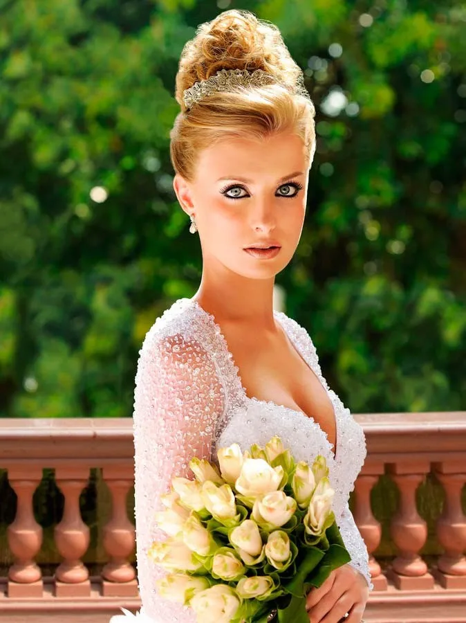 Brazil-Designer-White-Sweetheart-Luxuriant-Button-Back-Beaded-Ball-Gown-Long-Sleeve-Vestidos-De-Noivas-mother