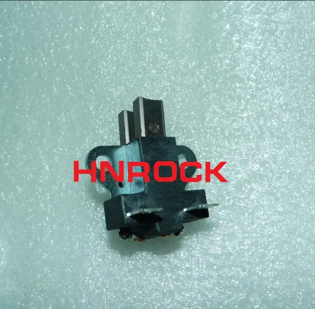 Car Generator Carbon Brush Car Generator Accessories HNROCK NEW BRUSH HOLD 3944677C01-P FOR ALTERNATOR 8SC3238VC 8SC3110VC