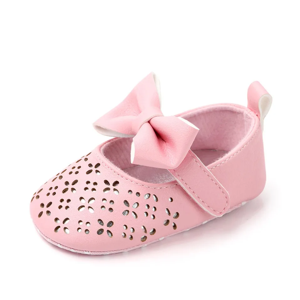Модная детская обувь из искусственной кожи; Летняя Открытая обувь принцессы для маленьких девочек; обувь с бантом для первых шагов; нескользящая обувь для новорожденных - Цвет: Pink