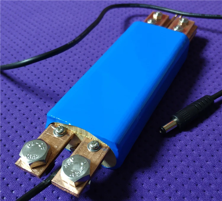 аппарат для точечной сварки аккумуляторов 18650. точечная сварка для аккумуляторов 18650 10кв. сварочный 18650. сварка для 18650 с алиэкспресс. прибор для точечной сварки аккумуляторов 18650.