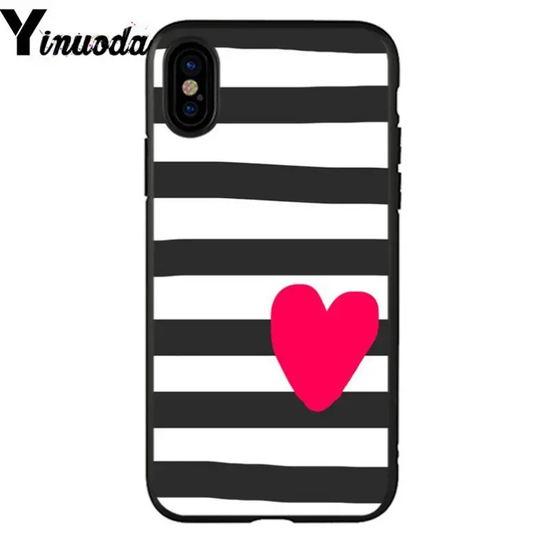 Chromatic stripe lips heart 