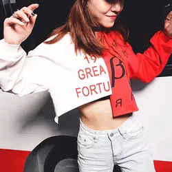 2018 г. женские укороченные толстовки короткие кофты хип-хоп Swearshirt с капюшоном уличная одежда с буквенным принтом Красный X Белый спортивный