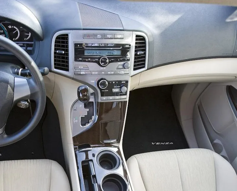 2009-toyota-venza-interior-photo-274588-s-1280x782