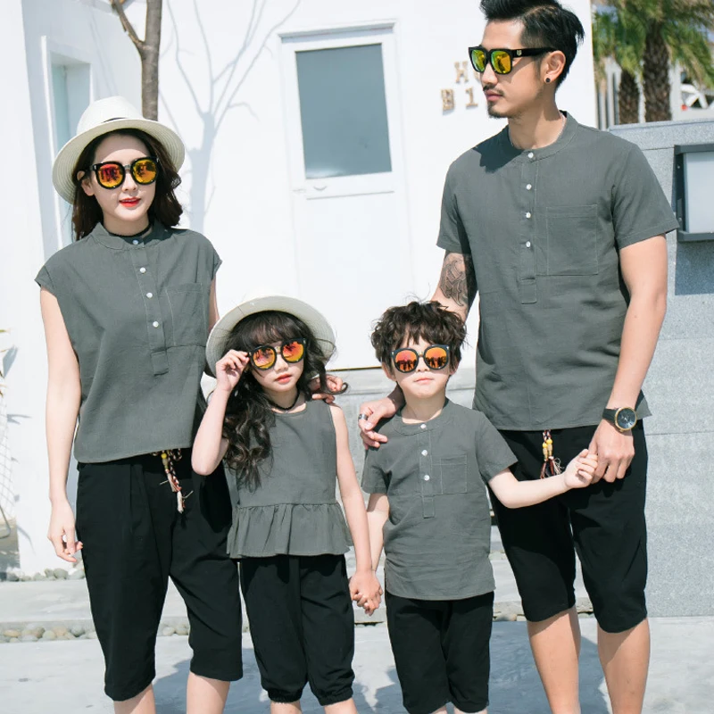 

Summer of 2019 a family of three-mouth-four-mouth Korean fashion Solid cotton-linen white short-sleeved breathable family suit