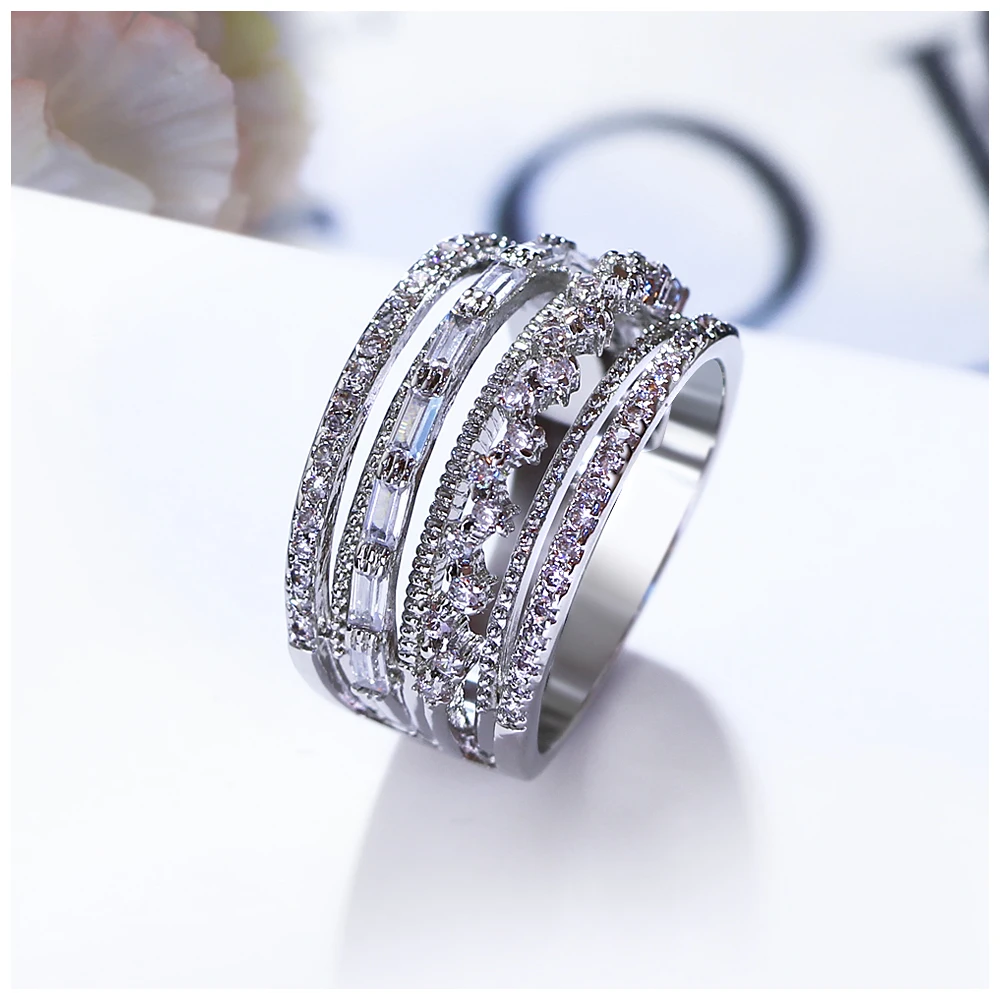 DreamCarnival 1989 Hollow Crown Ring for Women Marriage Parties Rhodium Gold Color 4 Roll CZ Alyans anillos mujer Eternal Lover