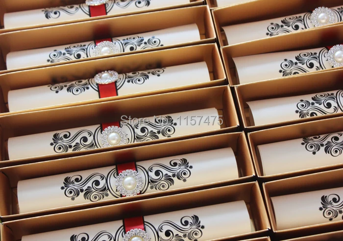HI2052-33 Royal  Scroll Invitation Card with Golden Box.JPG