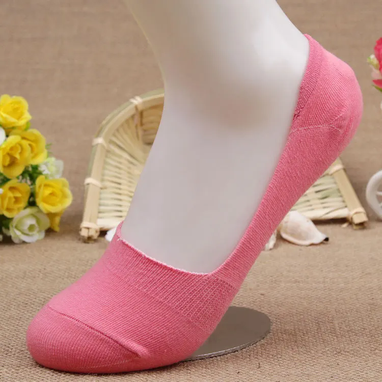10 шт. = 5 пар/лот, яркие цвета, бамбуковое волокно хлопок, женские короткие носки, супер невидимые носки, Нескользящие женские носки - Цвет: 16 red