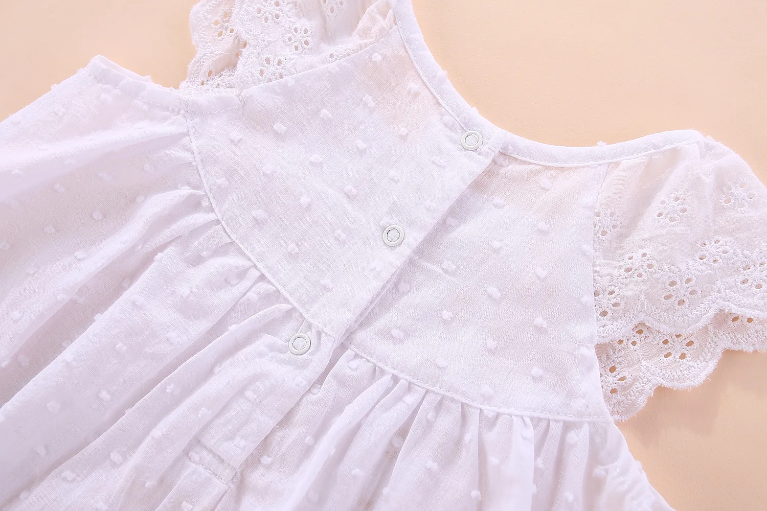 Macacão de Manga Roupas do Bebê Verão Bebê Curta Recém-nascido Menina Algodão Curto Sólido Novo Nascido Presente Conjunto 0 3 6 Meses 18 High Quality Mamãe e Bebê