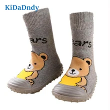 Kidadndy медведей детские носки новорожденного малыша Домашняя обувь для помещения Нескользящие хлопковые носки для малышей с резиновой подошвой детские носки Ws925LL
