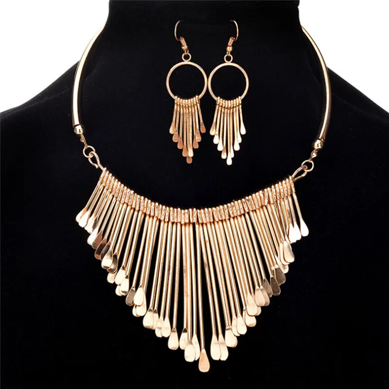 

Women Metal Tassels Pendant Necklace and Earrings Jewelry Set Luxury Chain Bib Delicate Jewelry Gifts