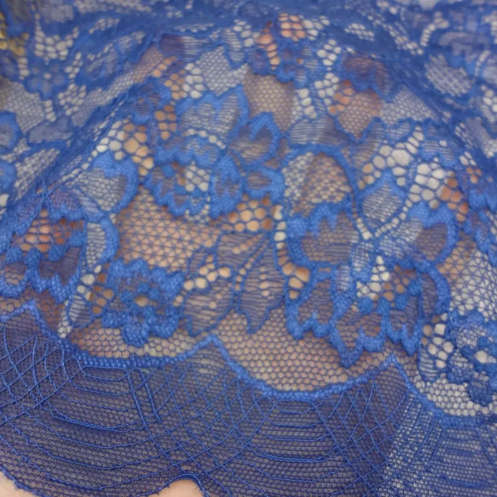 22 (4)