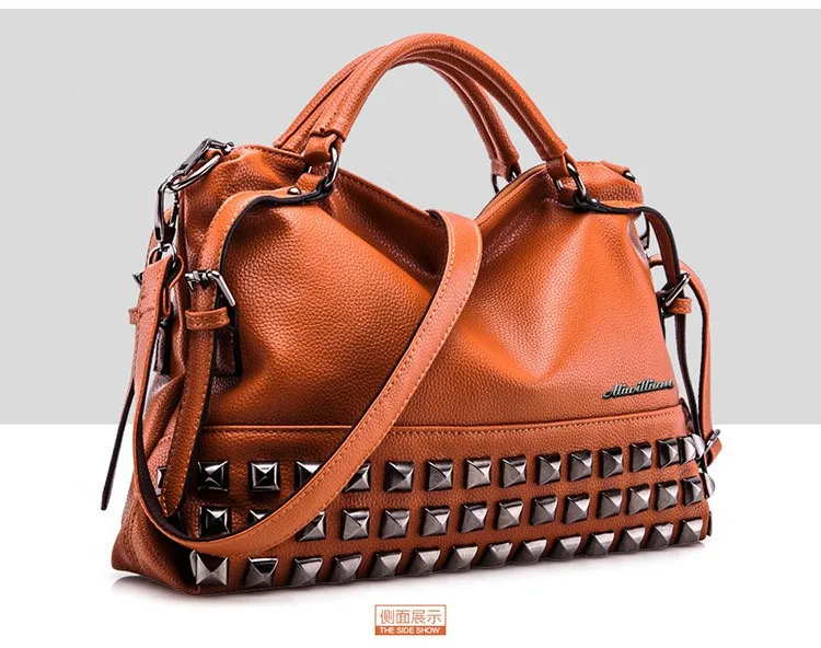 women shoulder bag leather