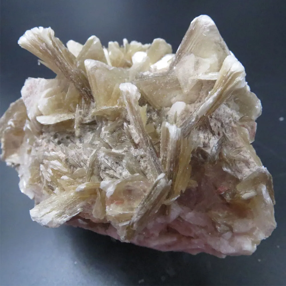 Buy 261g Natural Quartz Crystal growing with Yellow